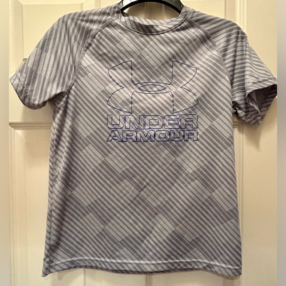 Under Armour Boy’s Heatgear Short Sleeve Shirt Youth Large